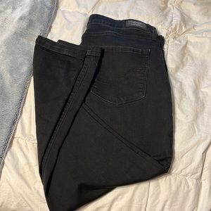 Black Skinny Jeans